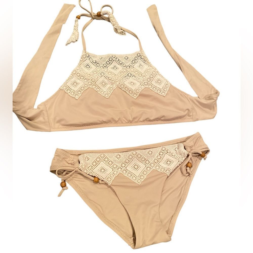 BECCA Sandy Home Spun Crocheted Bikini Halter Size Small